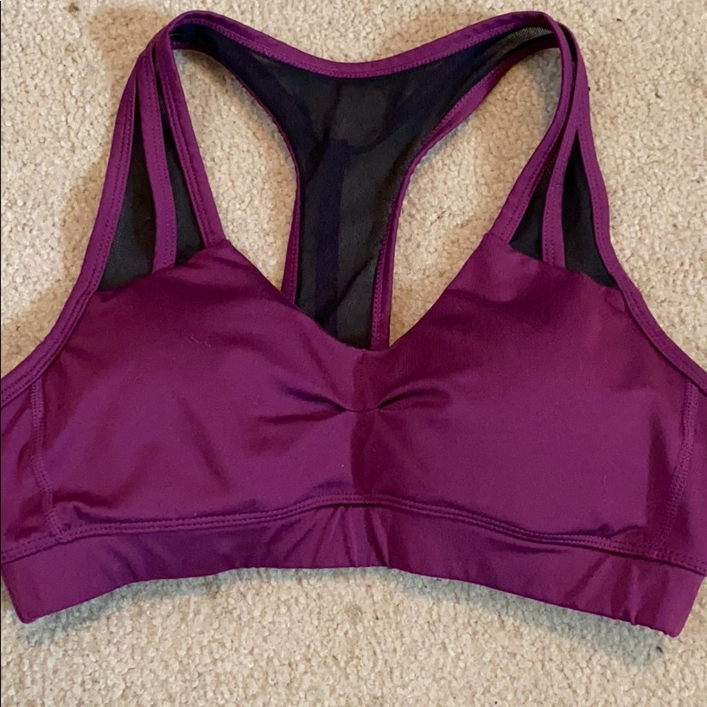Sports bras - Picture 4 of 5